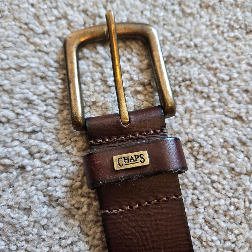 Chaps Mens Brown Leather Belt Large 38-40 Brass Buckle Classic Casual Accessory